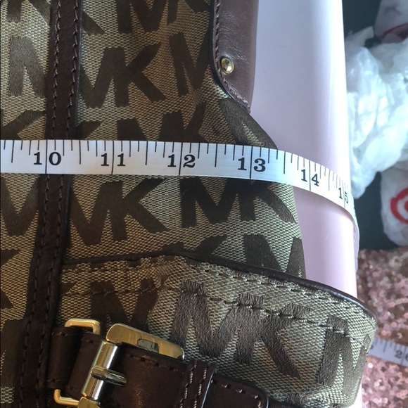 🚫 SOLD 🚫 Michael Kors Monogram Hobo Tote Bag - Picture 7 of 8